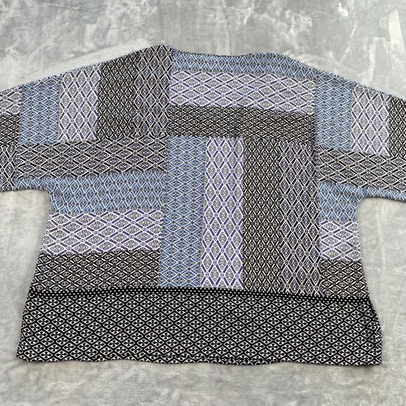 Chico's Top Womens 3 Blue Purple Geo Brit Geometric Relaxed Fit Flutter Sleeve - Picture 5 of 16
